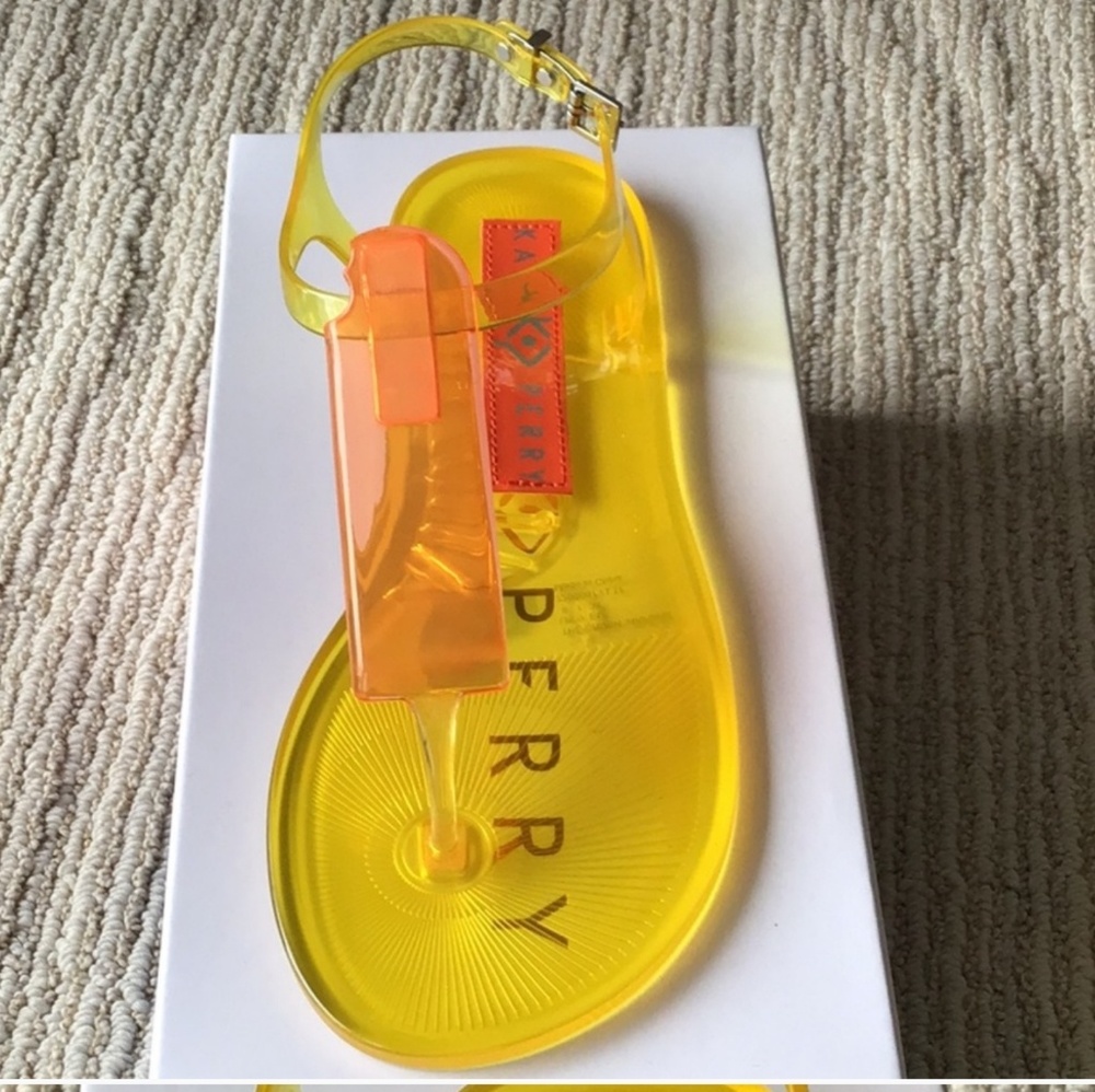 Katy Perry Ice Pop Geli